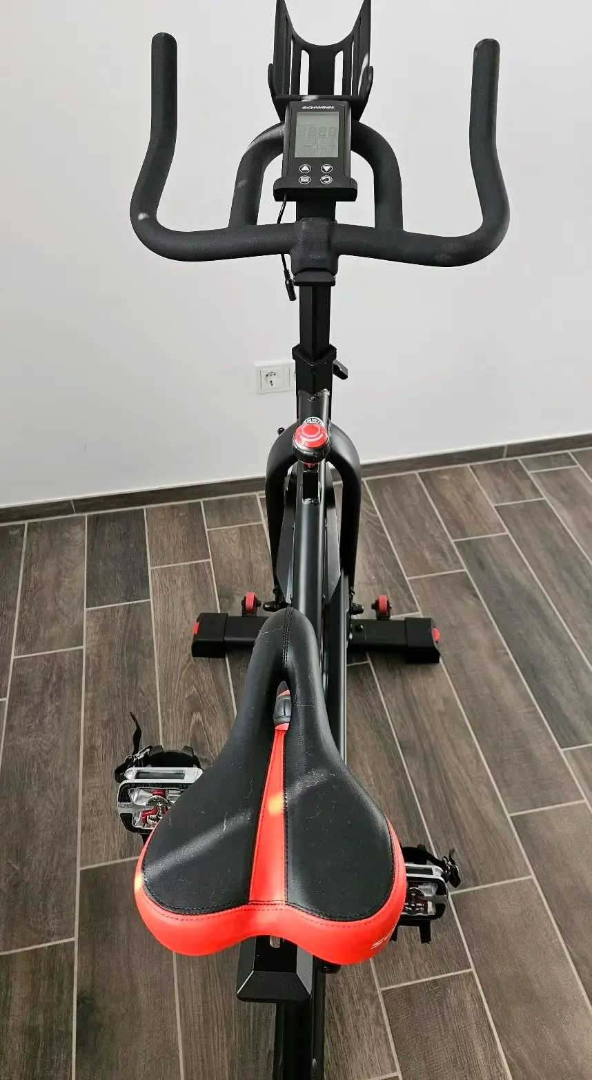 Schwinn Fitness 700IC - 24