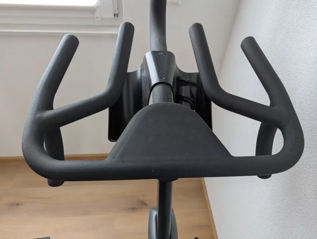 Sportstech sBike - 53