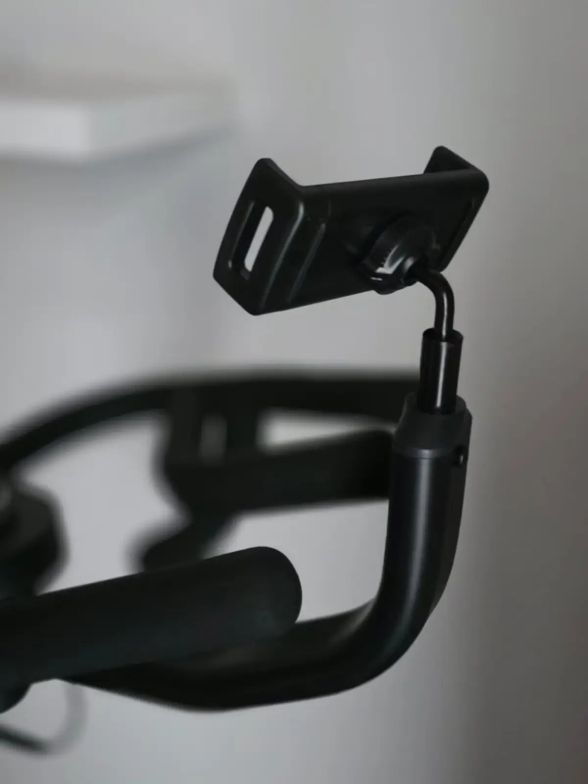 Sportstech sBike Lite - 102